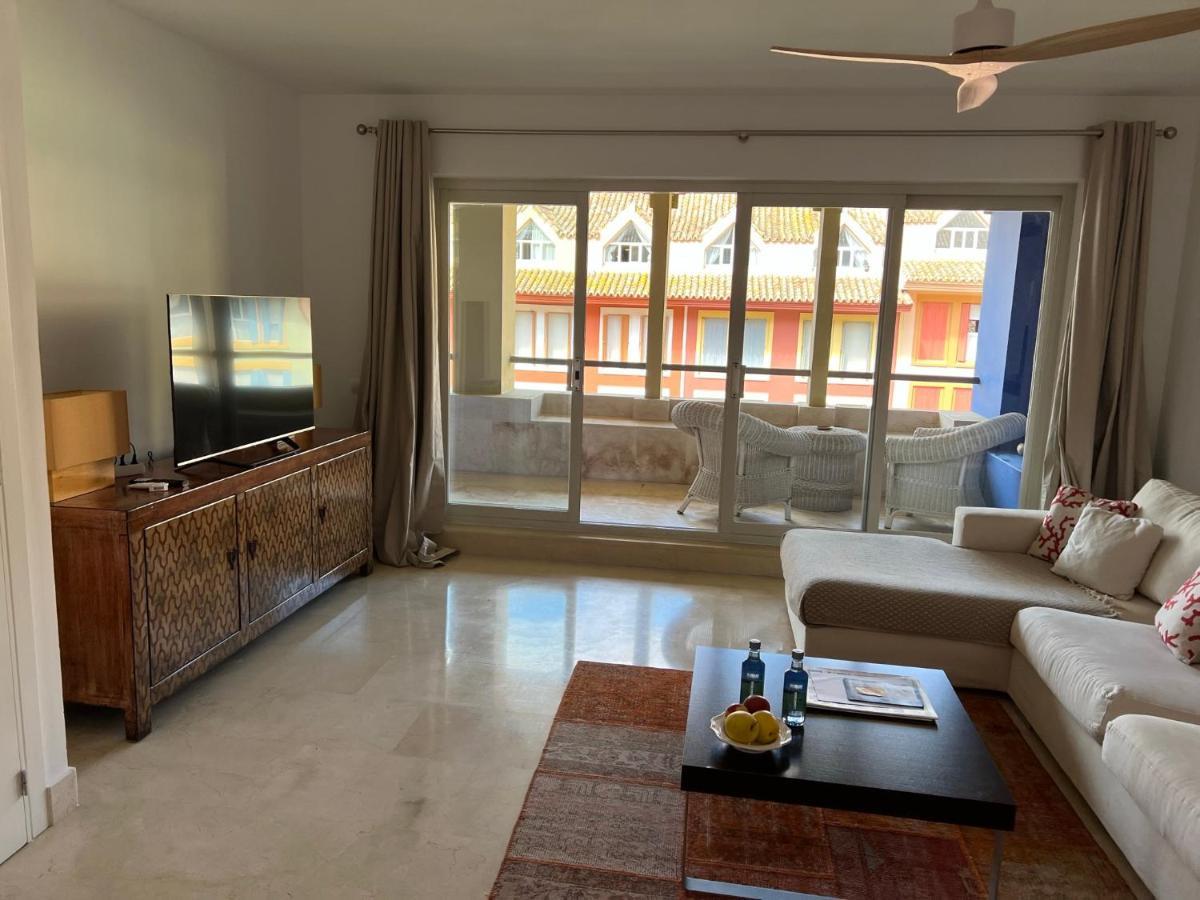 Apartamento Puerto Sotogrande Marina エクステリア 写真